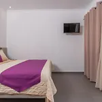 Elegant Stelios 아파트 *