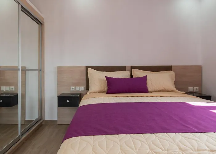Elegant Stelios Apartament