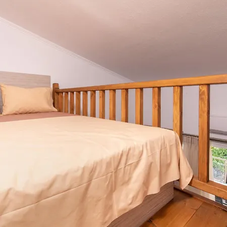 Апартаменты Elegant Stelios Торони