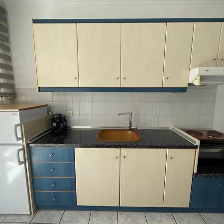 Elegant Stelios 토로니