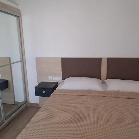 Elegant Stelios Appartement *