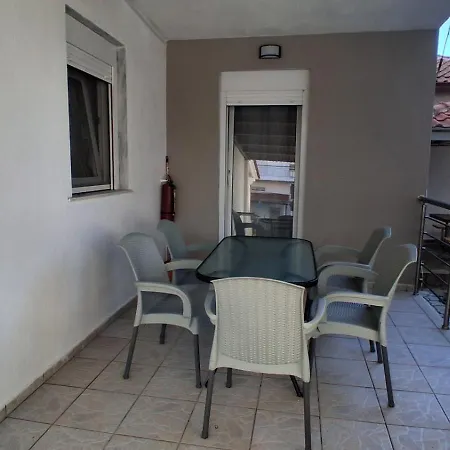 Elegant Stelios Appartement *