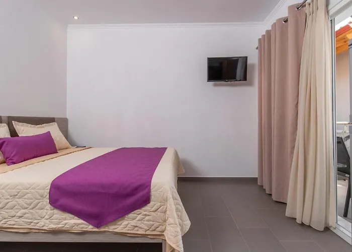 Elegant Stelios Appartement *